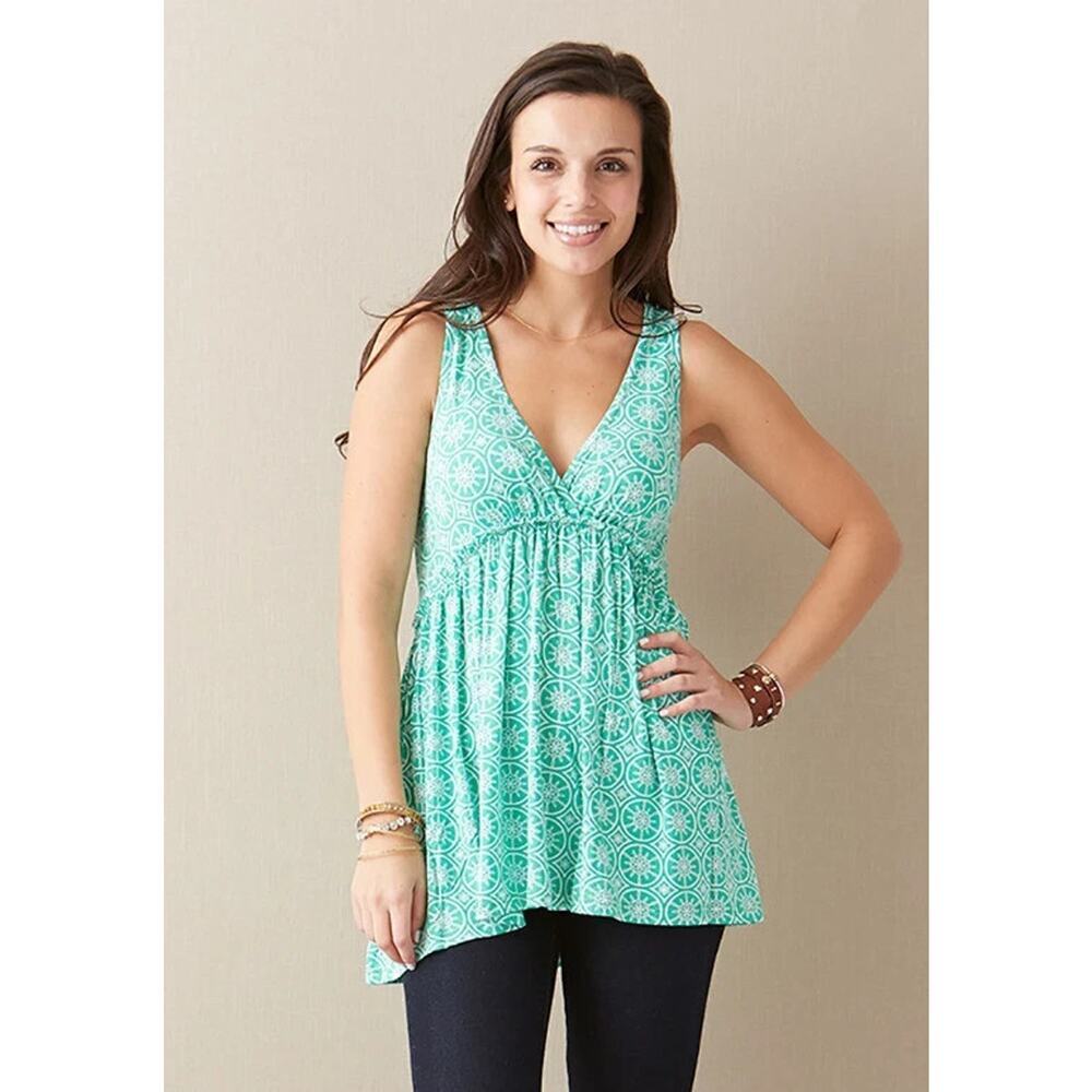 Matilda Jane Size Medium It's A Wonderful Parade Sprees Whippy Top Green